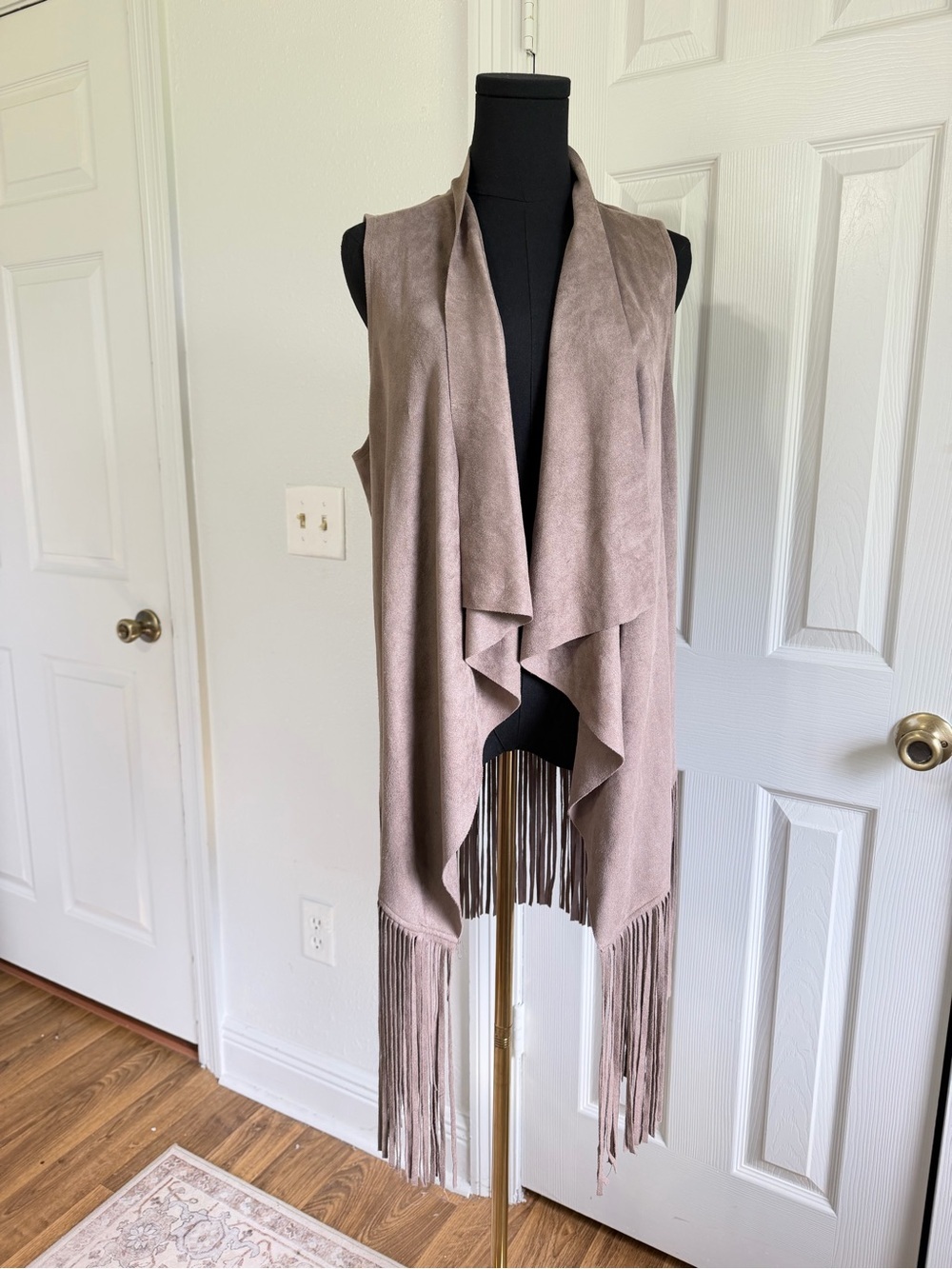 Kori America Faux Suede Fringe Vest L Taupe Boho Western Festival